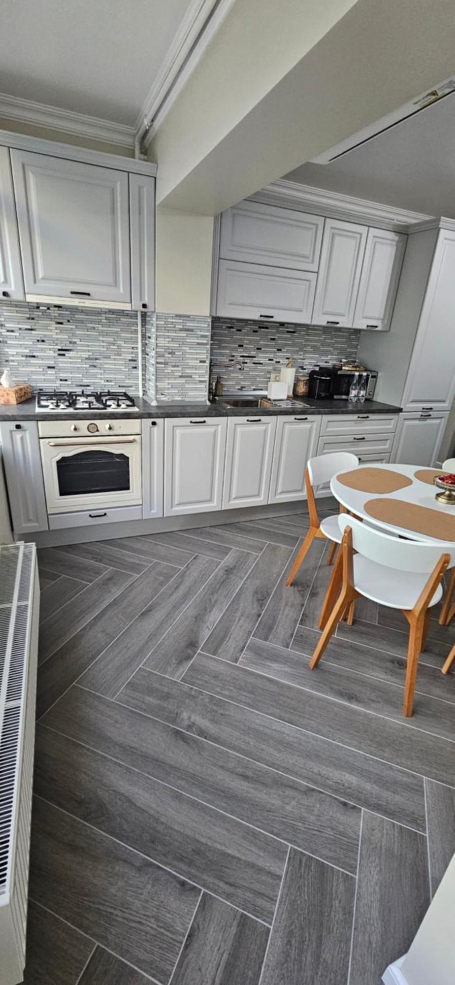 White Rezidence II Apartment Curtea de Argeş Exterior foto