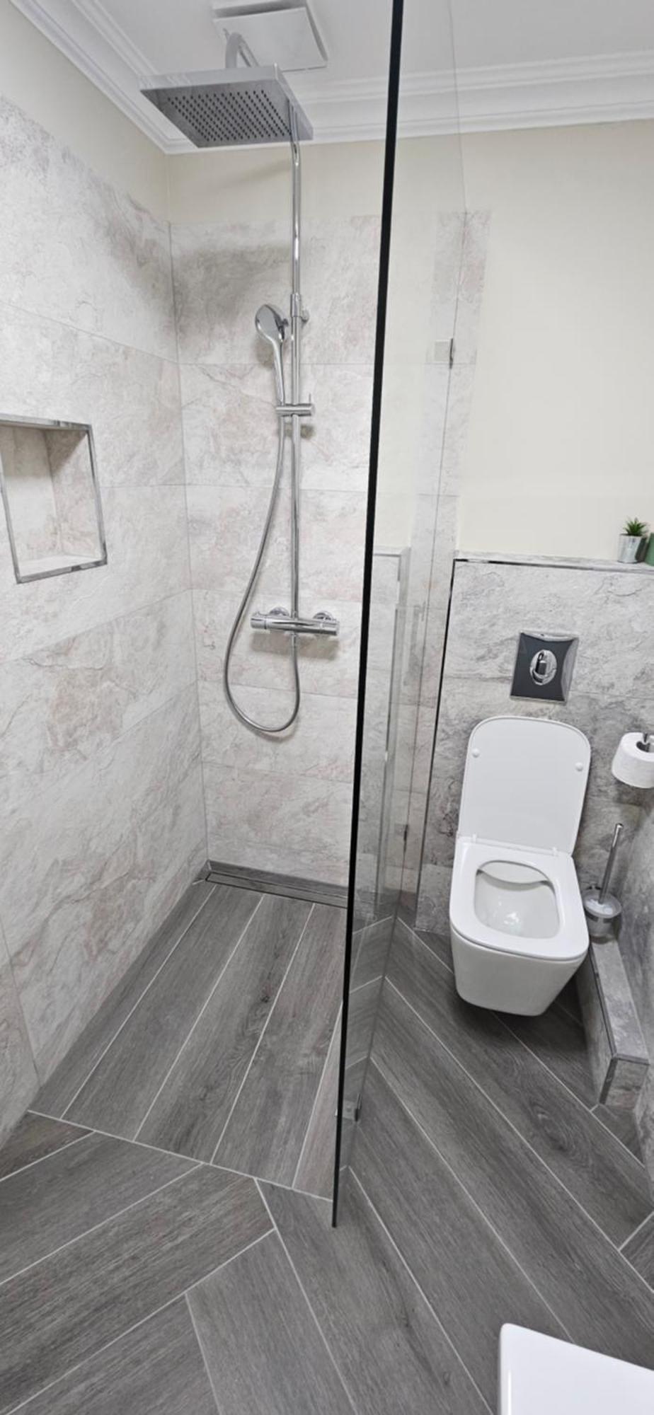White Rezidence II Apartment Curtea de Argeş Exterior foto